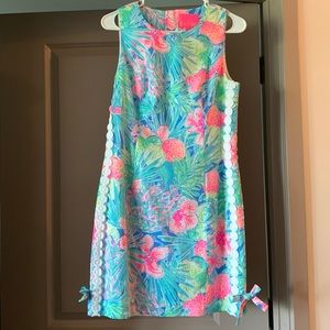 Lilly Pulitzer Dress size 6 never worn.